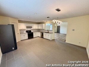 Building Photo - 7731 Wexford Glen