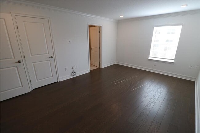 Building Photo - 4510 S Manhattan Ave