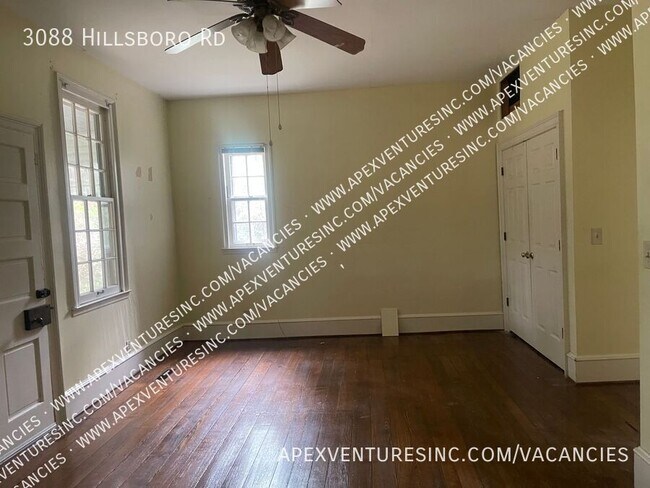 Building Photo - 3088 Hillsboro Rd