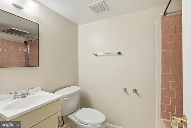 Building Photo - 8621 Buckboard Dr