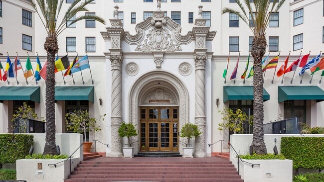 Building Photo - Top Penthouse at the historic El Cortez wi...