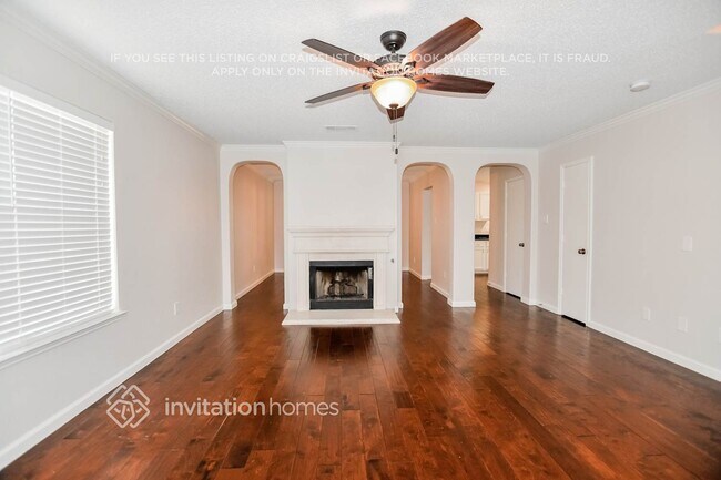 Building Photo - 1001 Windsor Ln