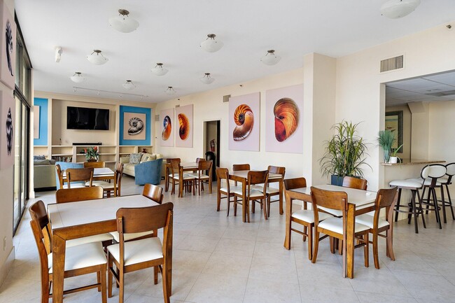 Building Photo - 100 Ocean Trail Way