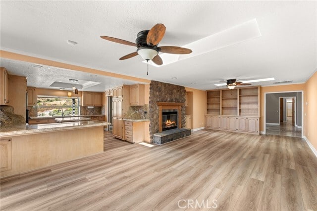 Building Photo - 36608 Oak Ridge Dr