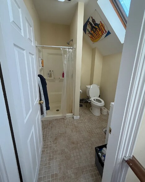 Building Photo - 36 Pratt St