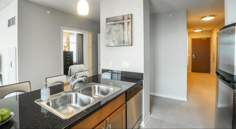 Building Photo - 550 W Kinzie St