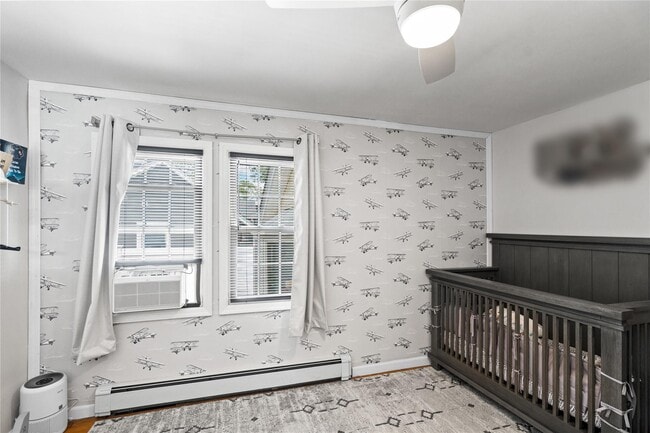 Building Photo - 306 McCall Ave