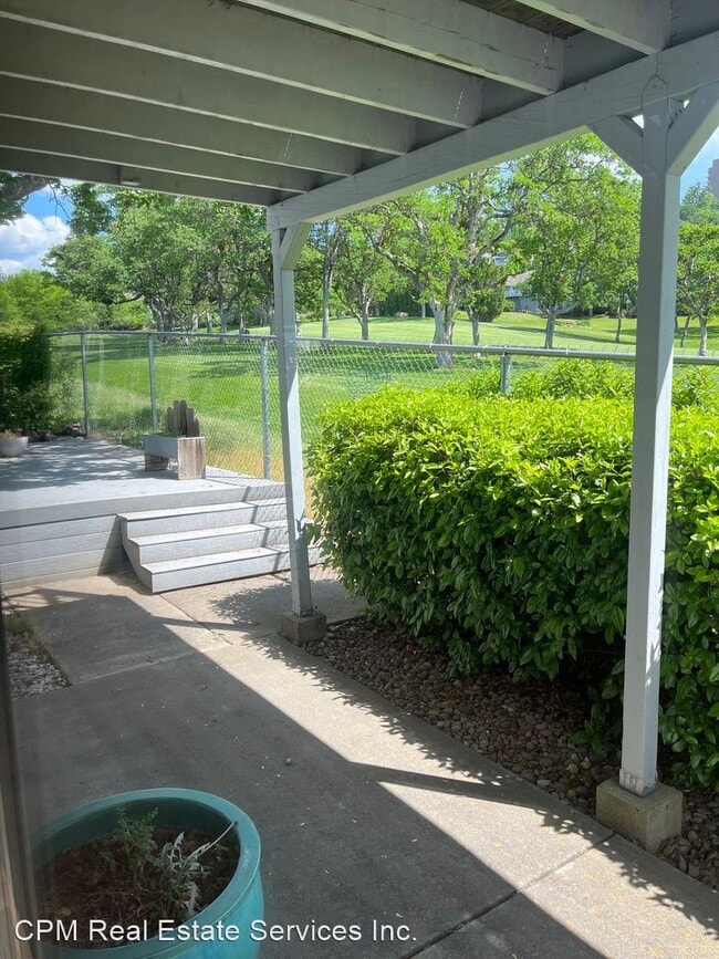 Building Photo - 3 br, 2.5 bath House - 2408 Heritage Way