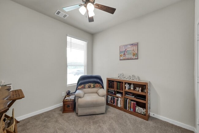 Building Photo - 372 Sunrise Ranch Dr