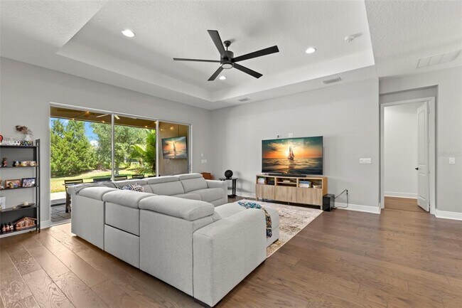 Building Photo - 31275 Spruceberry Ct