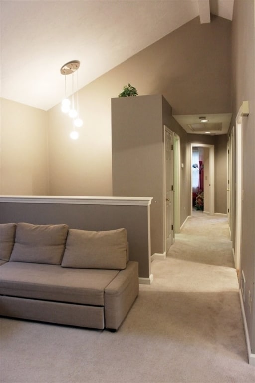 Building Photo - 19 Hillando Dr