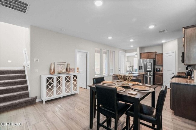 Building Photo - 14947 Pebble Hills Blvd