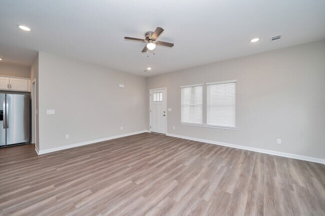 Building Photo - 4347 Alderic St