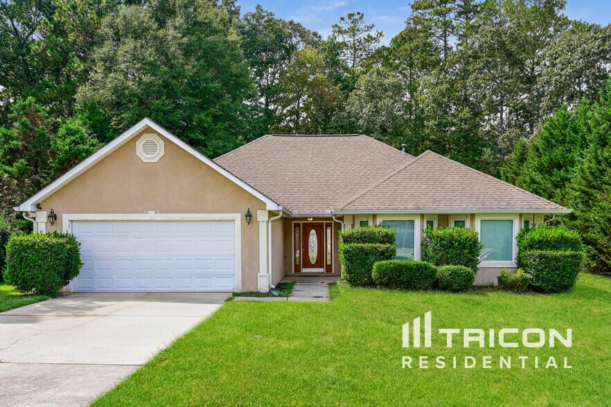 Primary Photo - 105 Arbor Cove Way