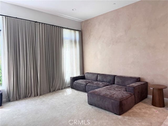 Building Photo - 20816 Pine Cone Cir