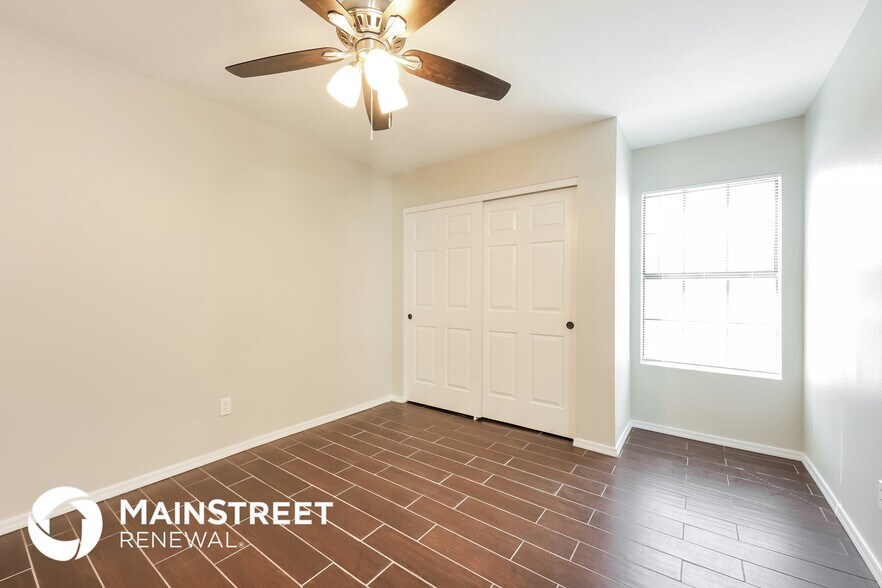 Building Photo - 5412 W Cochise Dr