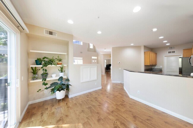Building Photo - Irvine - Gated Northwood Point Townhome!