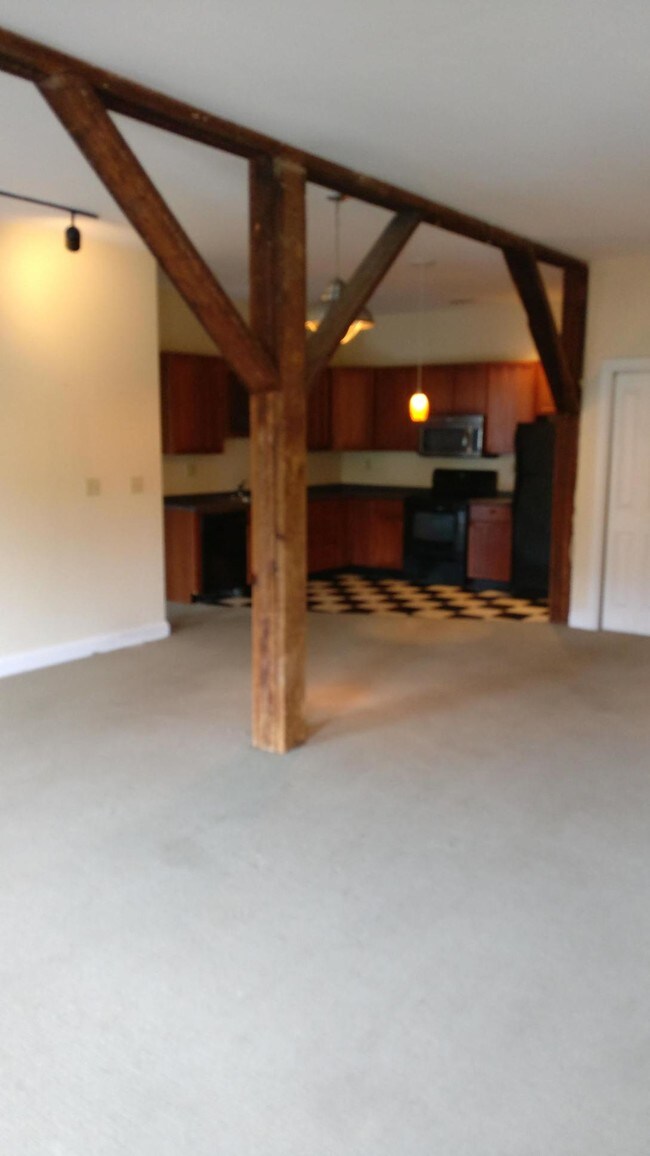 156 Clay St 156 Clay St WV 26501 Apartment Finder