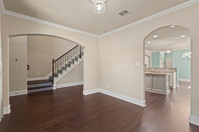 Building Photo - 2606 Kennedy Dr