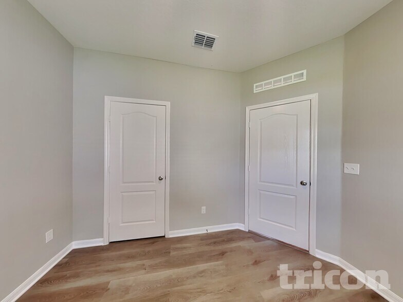 Building Photo - 523 Falcon Ridge Rd