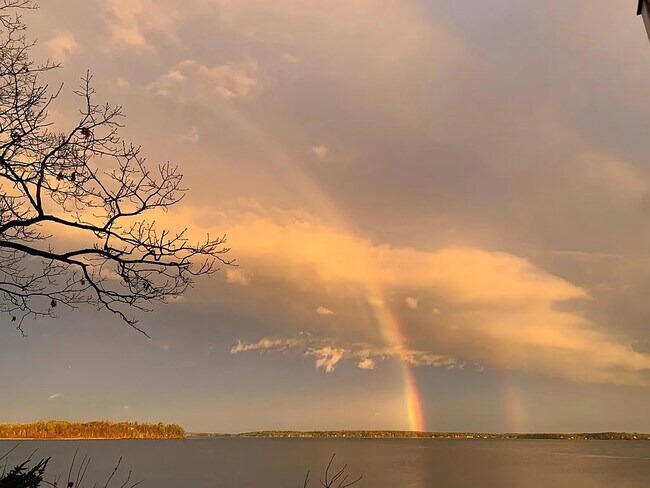 Building Photo - 220 Veranda St