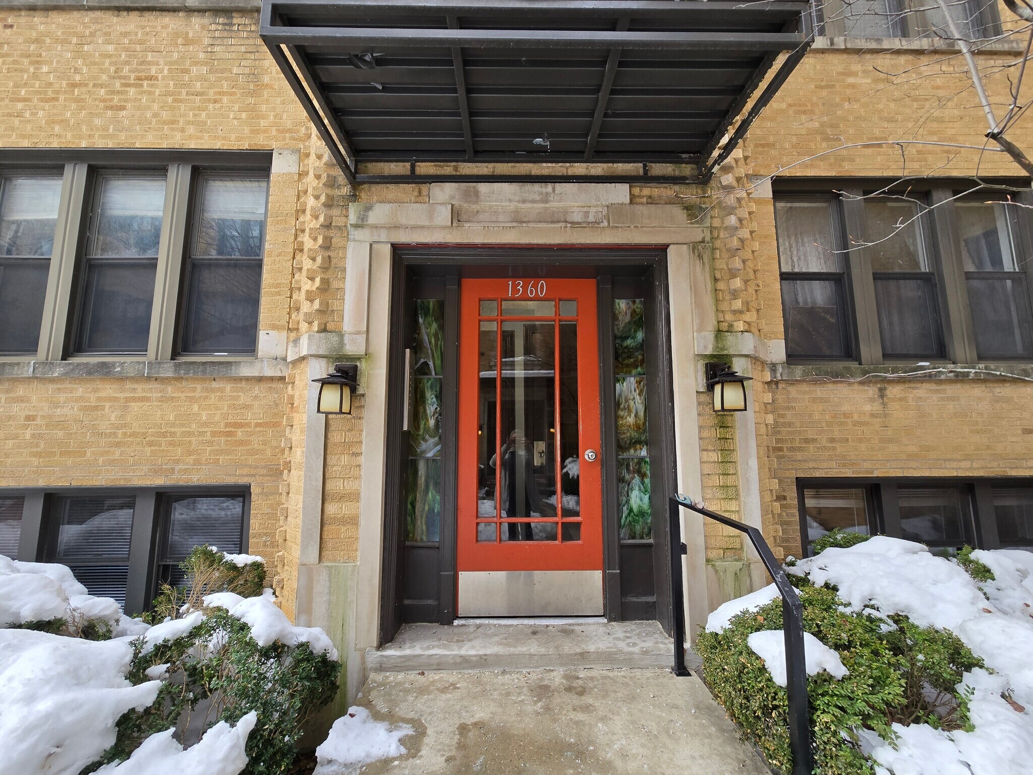 Building Photo - 1360 W Estes Ave