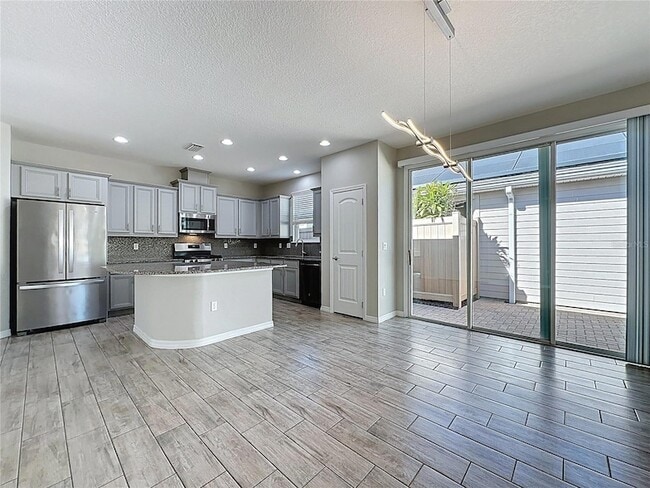 Building Photo - 329 Alcove Dr