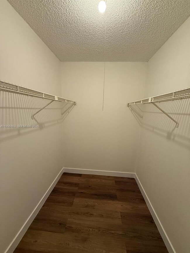 Building Photo - 400 Waterway Dr S