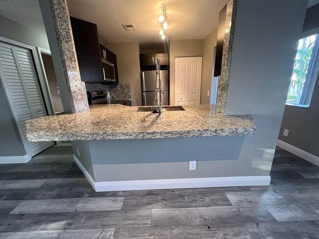 Building Photo - 3429 NW 44th St