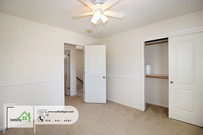 Building Photo - 2109 Vienna Way