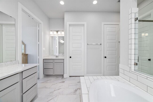 Building Photo - 19035 Dappled Mare Cir