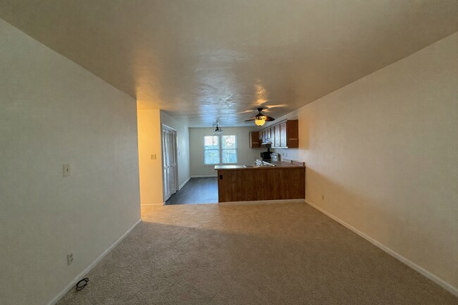 Building Photo - 2BR/2BA Beachside Condo – Close to Naval Base, Dining & Shopping