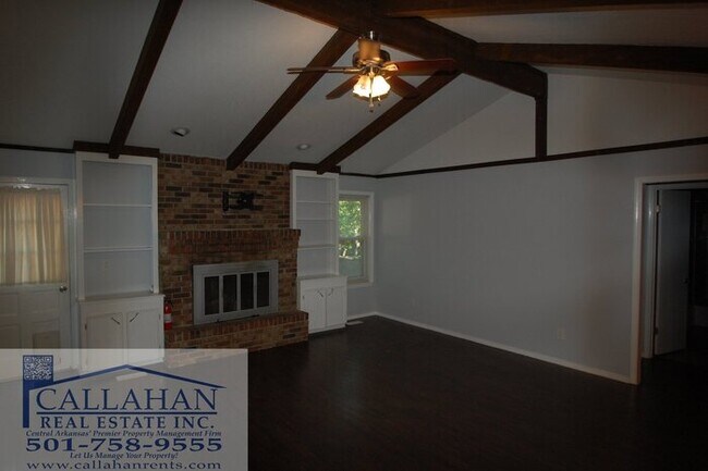 Building Photo - St Charles Little Rock Home