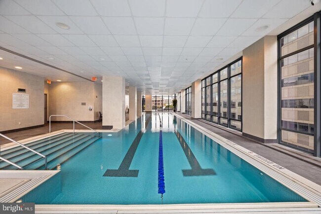 Building Photo - 2101 Market St