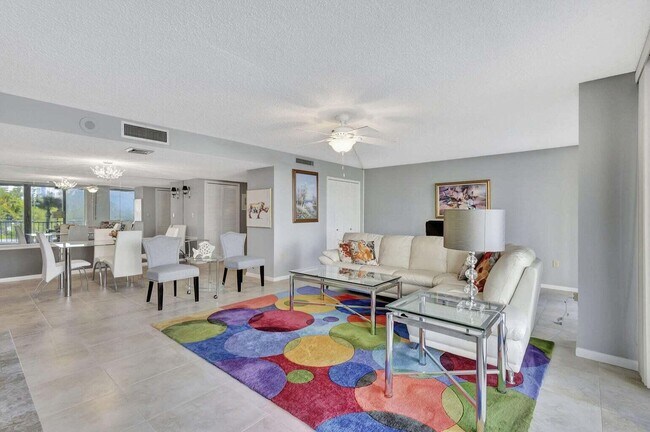 Building Photo - 4200 N Ocean Dr