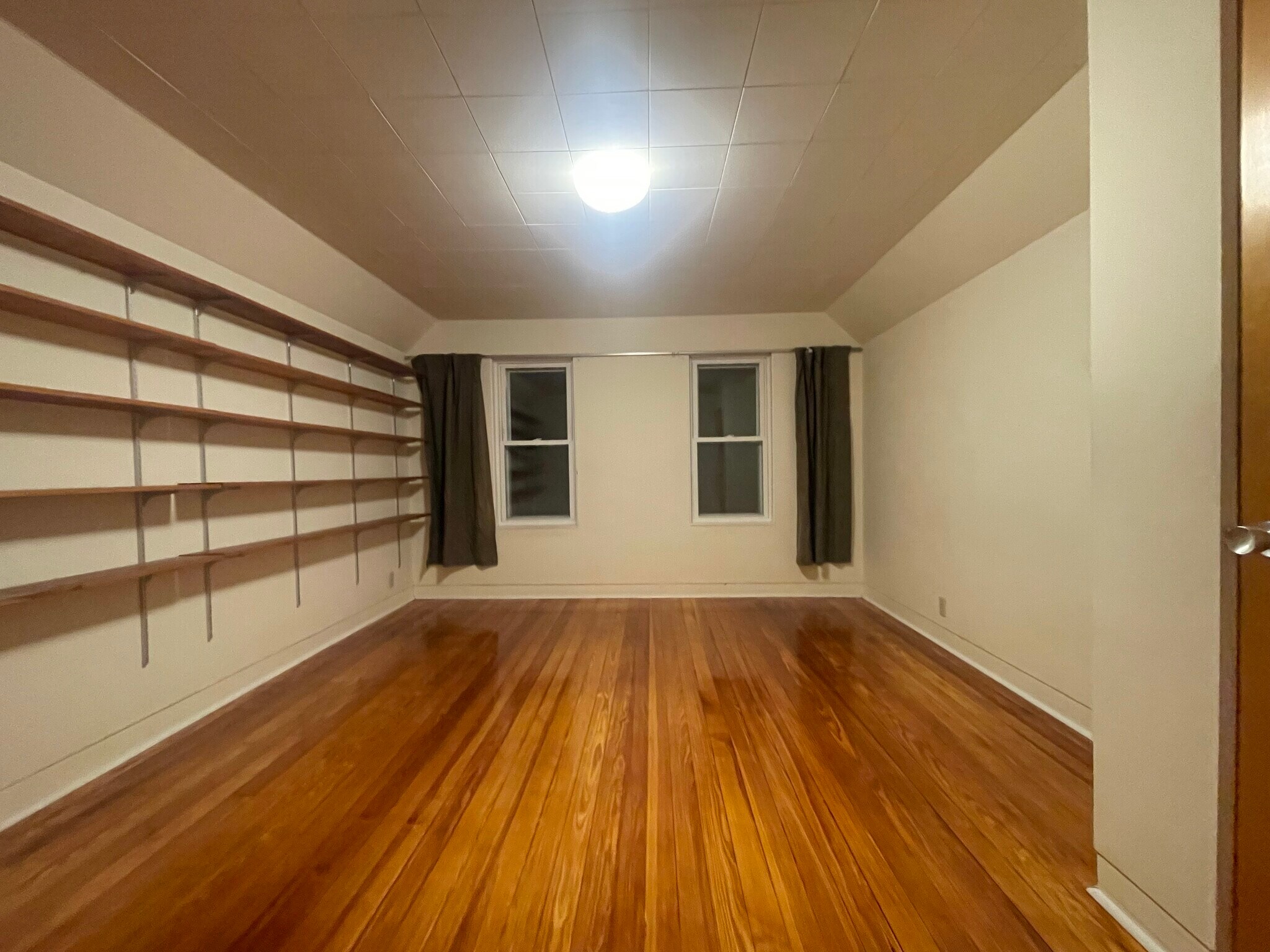 Building Photo - 10 Packard Ave