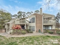 Building Photo - 1600 Sharon Rd W