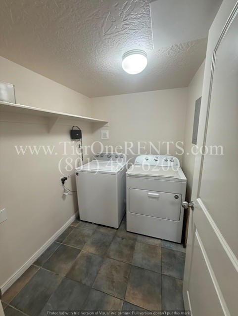 Building Photo - No deposit option for qualified renters wi...
