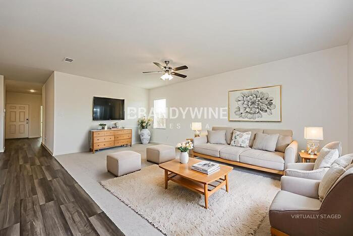 Building Photo - 8352 Sniptoe Dr