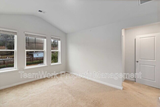 Building Photo - 111 Cozy Nest Wy