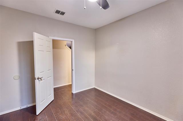 Building Photo - 2840 Clear Creek Dr