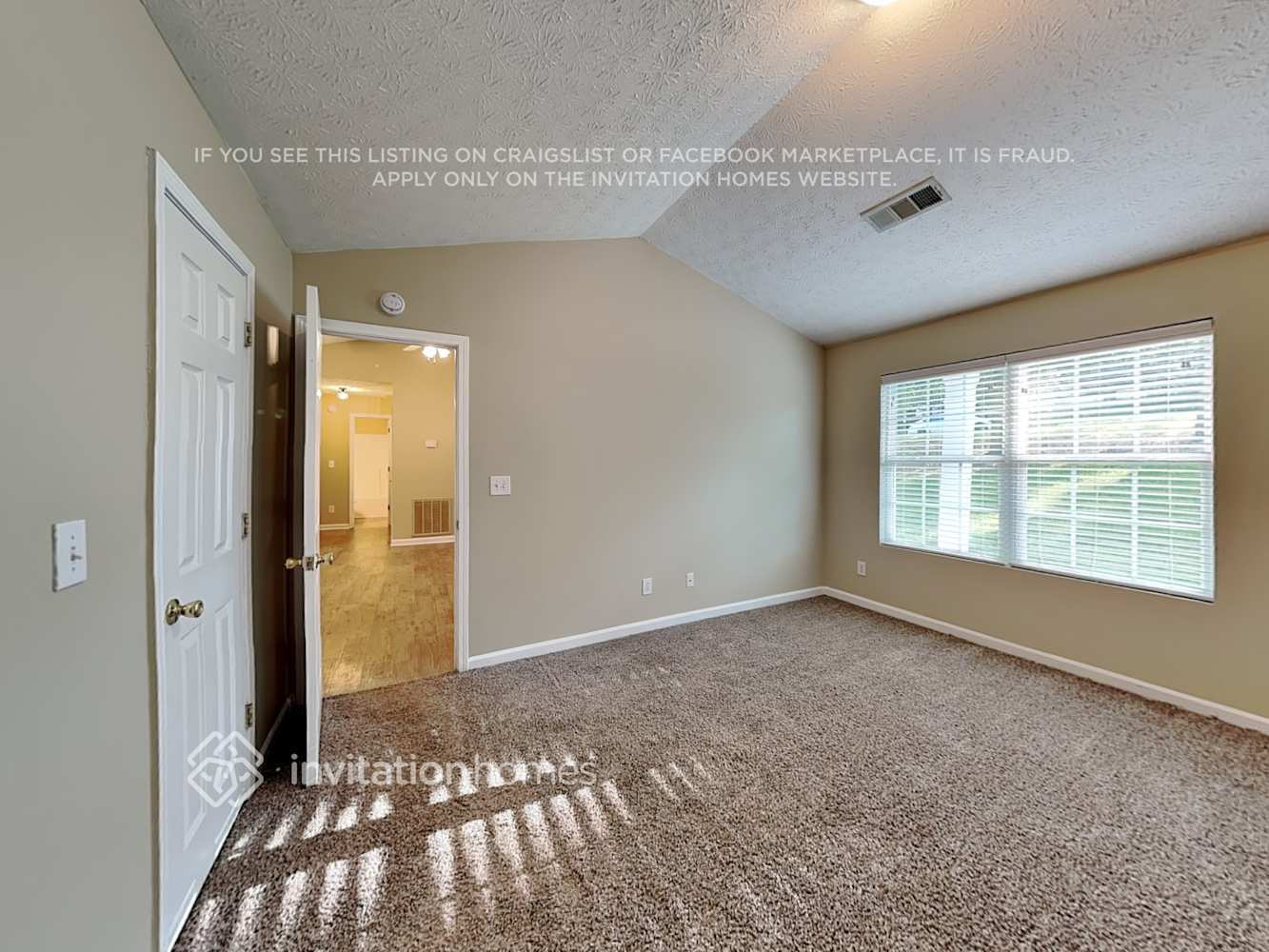 Building Photo - 135 Hidden Brook Trail