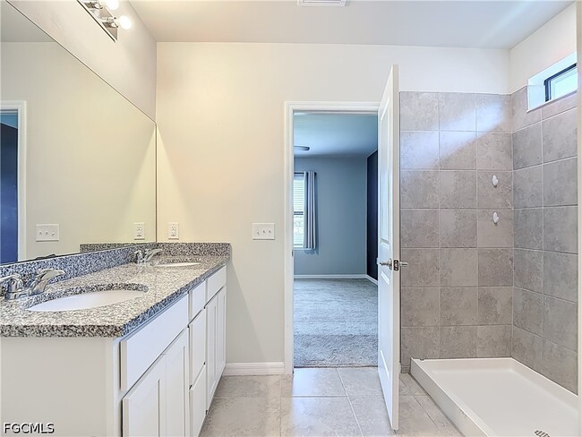 Building Photo - 16056 Enclaves Cv Dr