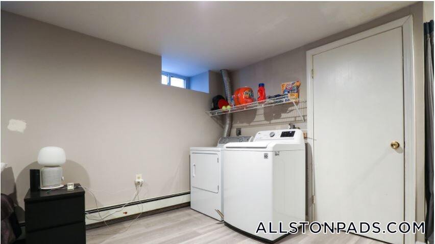 Building Photo - 117 Glenville Ave