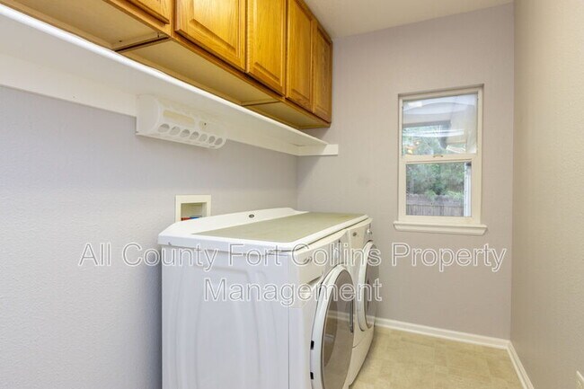 Building Photo - 1315 Nassau Way