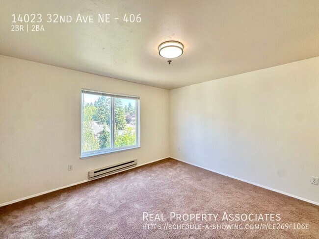 Building Photo - 14023 32nd Ave NE