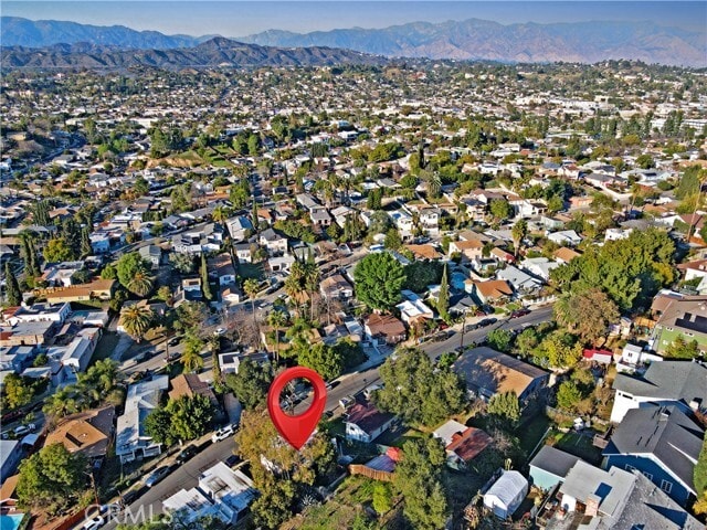 Building Photo - 5038 Aldama St