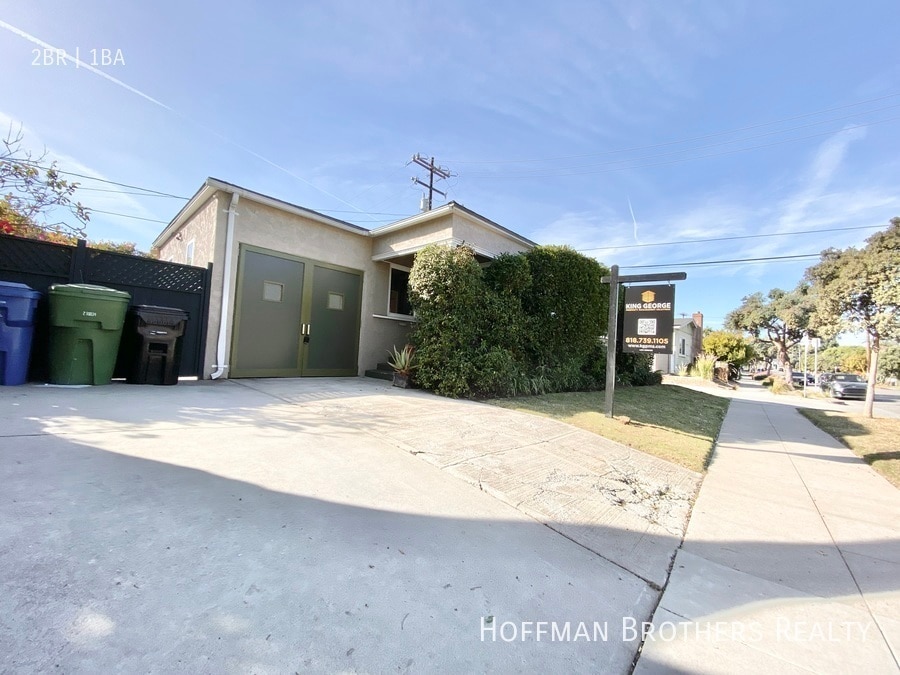 Building Photo - 2822 11th St