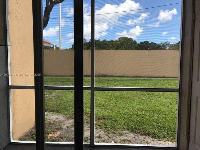 Building Photo - 2173 SW 80th Terrace