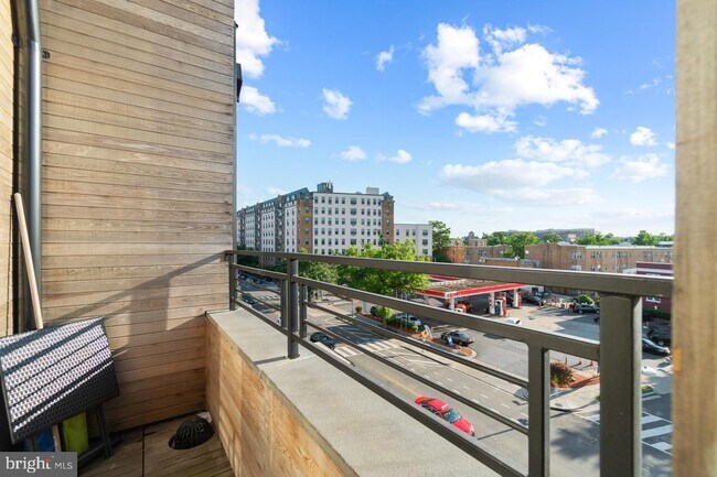 Building Photo - 3525 14th St NW